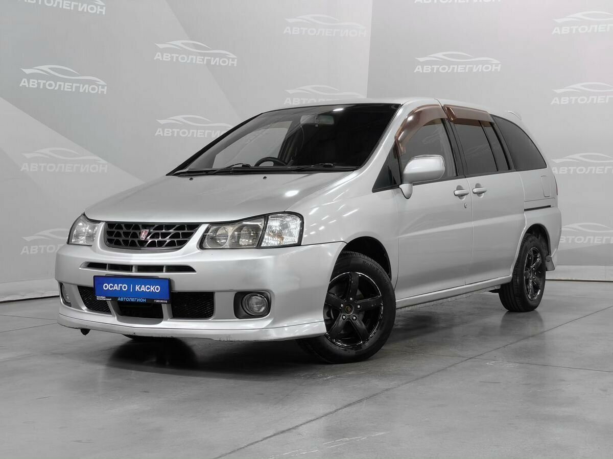 Открыть фотографии: Nissan Liberty