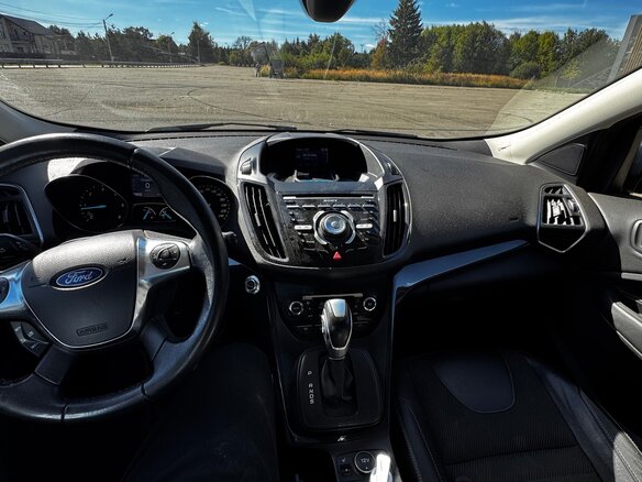 2013 Ford Kuga II, белый, 1200000 рублей - вид 9