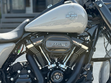 2026 Harley-Davidson Road King Special, серебристый, 3590000 рублей, вид 5