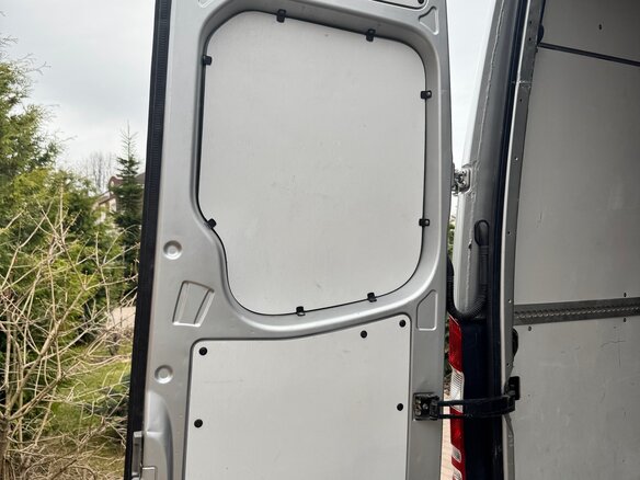 2010 Mercedes-Benz Sprinter, серебристый, 2400000 рублей - вид 12