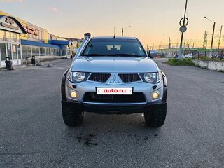 2012 Mitsubishi L200 IV, серебристый, 2500000 рублей, вид 2