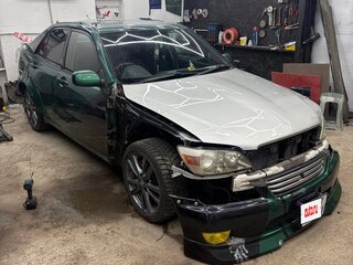 1998 Toyota Altezza, зелёный, 500000 рублей, вид 3