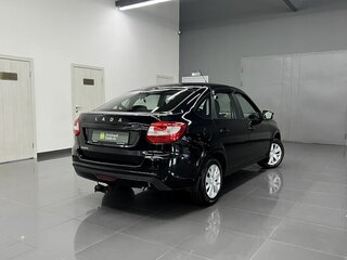 2022 Lada (ВАЗ) Granta I Рестайлинг, чёрный, 845000 рублей, вид 2