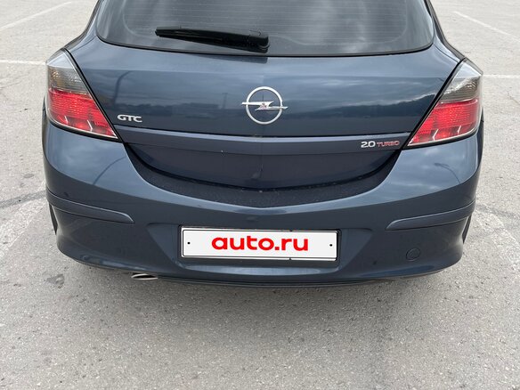 2007 Opel Astra GTC H Рестайлинг, серый, 600000 рублей - вид 1