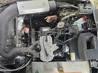 2011 Polaris Widetrak LX, белый, 900000 рублей, вид 3