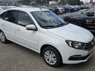 2021 Lada (ВАЗ) Granta I Рестайлинг, белый, 750000 рублей, вид 2