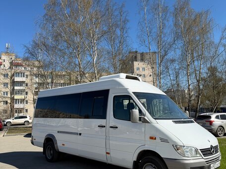 2015 Mercedes-Benz Sprinter Classic, белый, 1850000 рублей, вид 3