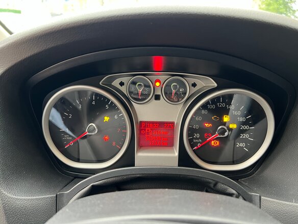 2008 Ford Focus II Рестайлинг, голубой, 500000 рублей - вид 10