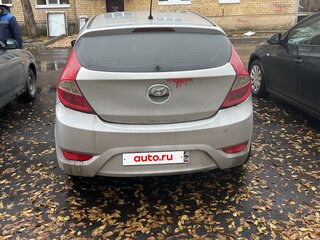 2011 Hyundai Solaris I, серебристый, 450000 рублей, вид 5