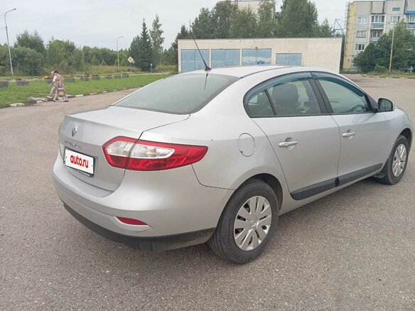 2013 Renault Fluence I, серый, 850000 рублей - вид 1