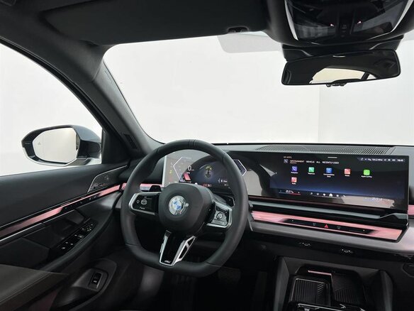 2025 BMW 5 серии Long 530Li xDrive VIII (G60/G61/G68), чёрный, 8190000 рублей - вид 12