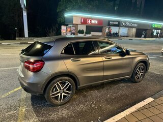 2019 Mercedes-Benz GLA 200 I (X156) Рестайлинг, серебристый, 2590000 рублей, вид 4