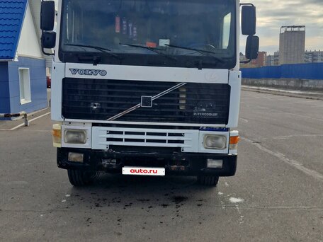 1991 Volvo F-Series, белый, 900000 рублей, вид 1