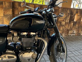 2019 Triumph Bonneville T120, чёрный, 1100000 рублей, вид 2