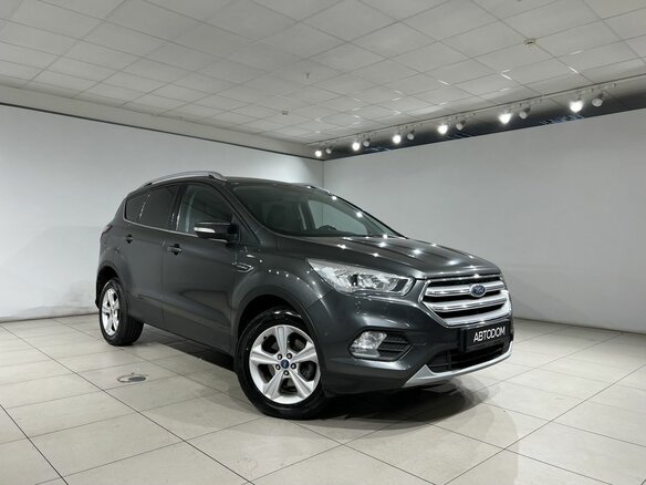 2018 Ford Kuga II Рестайлинг, серый - вид 3