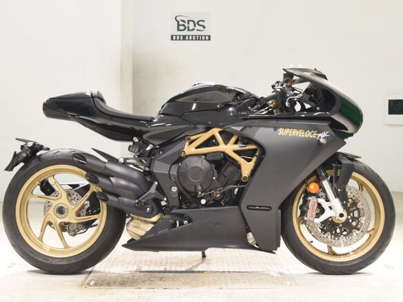 2021 MV Agusta Superveloce 800, чёрный, 1240000 рублей - вид 4