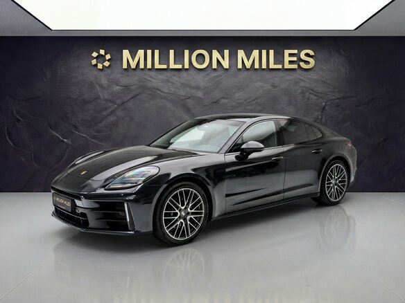 2026 Porsche Panamera 4 III, чёрный, 20499000 рублей
