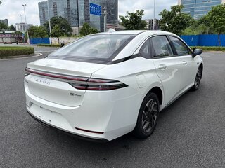 2025 Aion S 580, белый, 1500000 рублей, вид 3