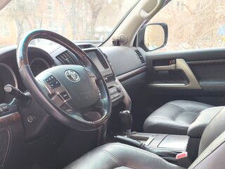 2010 Toyota Land Cruiser 200 Series, чёрный, 3400000 рублей, вид 5