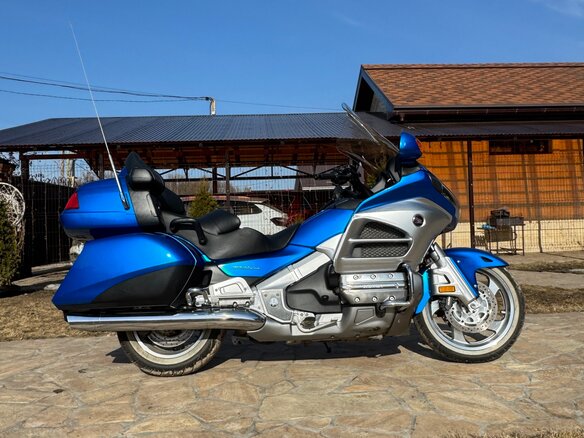 2011 Honda GL 1800 Gold Wing, синий, 1700000 рублей - вид 5