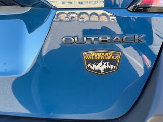 2022 Subaru Outback Wilderness VI Рестайлинг, синий, 3600000 рублей, вид 4