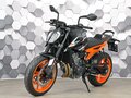 2023 KTM 890 Duke GP, чёрный, 899000 рублей - вид 1
