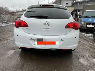 2010 Opel Astra J, белый, 620000 рублей, вид 4