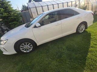 2016 Toyota Camry VII (XV50) Рестайлинг, белый, 1980000 рублей, вид 5