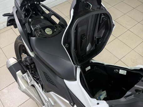 2020 Honda NC 750X, белый, 967000 рублей, вид 3