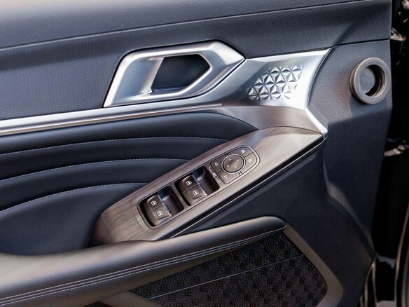 2026 Haval F7x II, чёрный, 3959010 рублей - вид 16