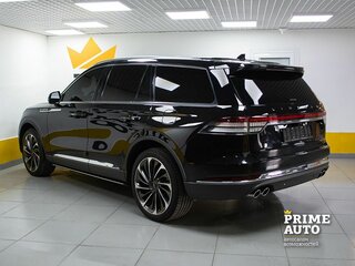 2022 Lincoln Aviator II, чёрный, 7899000 рублей, вид 4