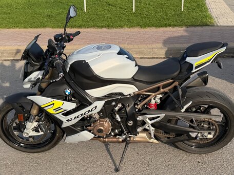 2021 BMW S 1000 R, серый, 1600000 рублей, вид 4