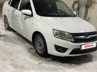 2015 Lada (ВАЗ) Granta I, белый, 500000 рублей, вид 2