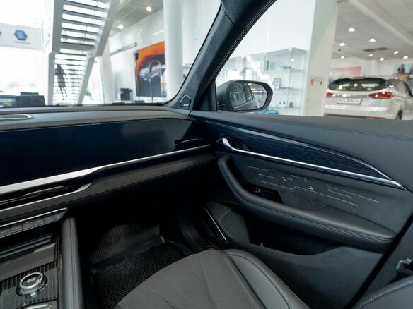 2026 Geely Monjaro I, чёрный, 5097200 рублей - вид 7