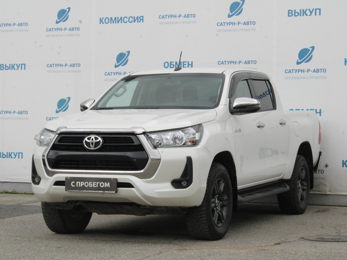 Открыть фотографии: Toyota Hilux VIII Рестайлинг 2