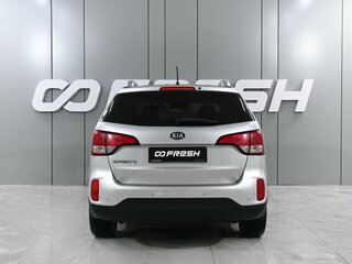 2013 Kia Sorento II Рестайлинг, серебристый, 1890000 рублей, вид 4