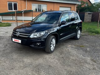 2015 Volkswagen Tiguan I Рестайлинг, чёрный, 1700000 рублей, вид 1