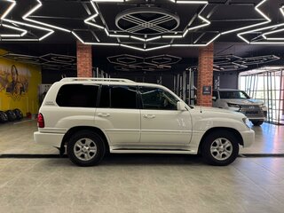 2004 Lexus LX 470 II Рестайлинг, белый, 1900000 рублей, вид 4