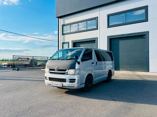 2009 Toyota HiAce H200, серый, 2129000 рублей, вид 2