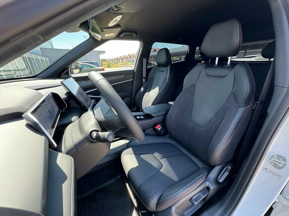 2026 Geely Cityray, белый, 2954990 рублей - вид 16