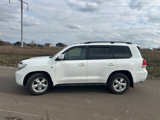 2010 Toyota Land Cruiser 200 Series, белый, 3400000 рублей, вид 4