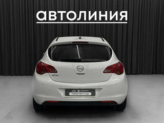 2012 Opel Astra J, белый, 550000 рублей, вид 3