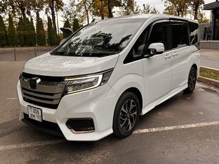 2021 Honda Stepwgn Spada V Рестайлинг, белый, 2850000 рублей, вид 2
