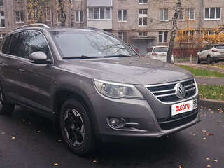 2009 Volkswagen Tiguan I, серый, 900000 рублей, вид 2