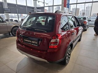2026 Lada (ВАЗ) Granta Cross I Рестайлинг, красный, 1246000 рублей, вид 4