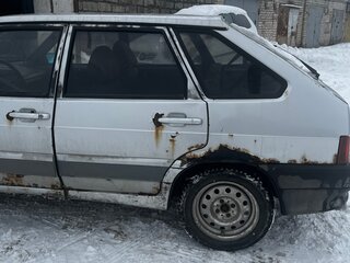 2004 Lada (ВАЗ) 2114, серебристый, 80000 рублей, вид 5