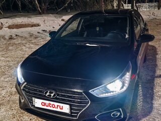 2019 Hyundai Accent V, чёрный, 1380000 рублей, вид 1