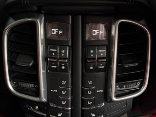 2015 Porsche Cayenne Diesel II Рестайлинг (958), белый, 3900000 рублей, вид 4