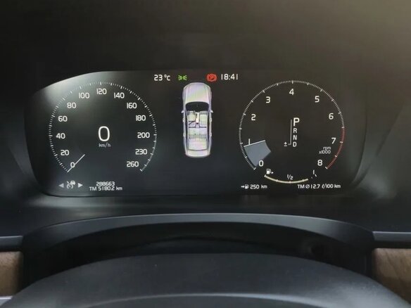 2019 Volvo S90 II, чёрный, 2200000 рублей - вид 5