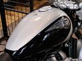 2026 Royal Enfield Super Meteor, серебристый, 773000 рублей - вид 2